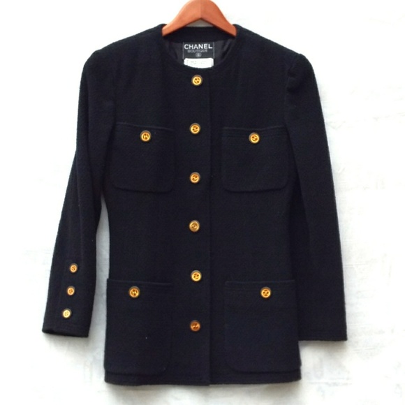 ❌SOLD Vintage Chanel Black Boucle Skirt Suit ❌ - Picture 7 of 7